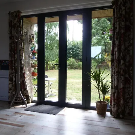 Bretagne Vintage & Caravan: Rustic Glamping Experience