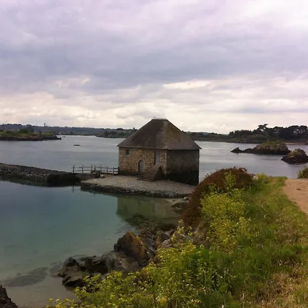 Bretagne Vintage & Caravan: Rustic Glamping Experience * Pleumeur-Gautier